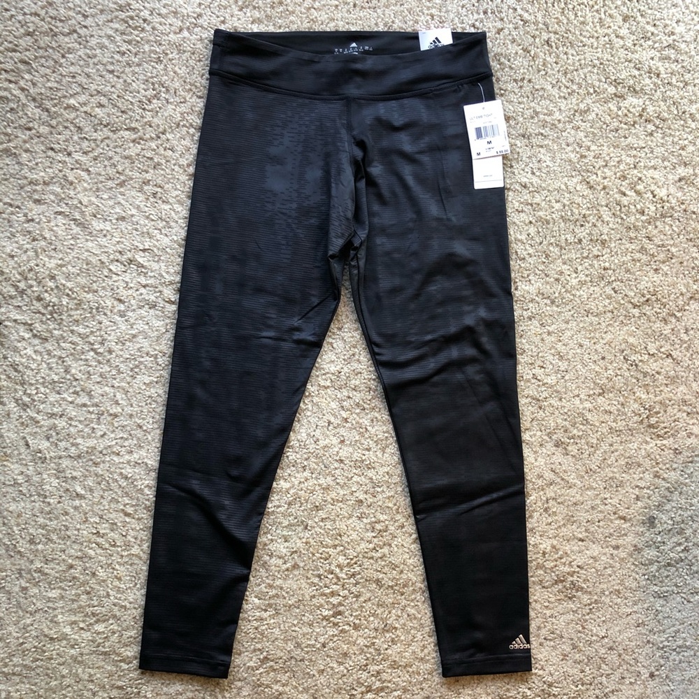 Adidas ULT EMB TIGHT leggings size medium